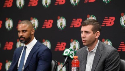 yl23455永利入口-绿军新掌门点评休赛期运作 球队补强依旧未完待续